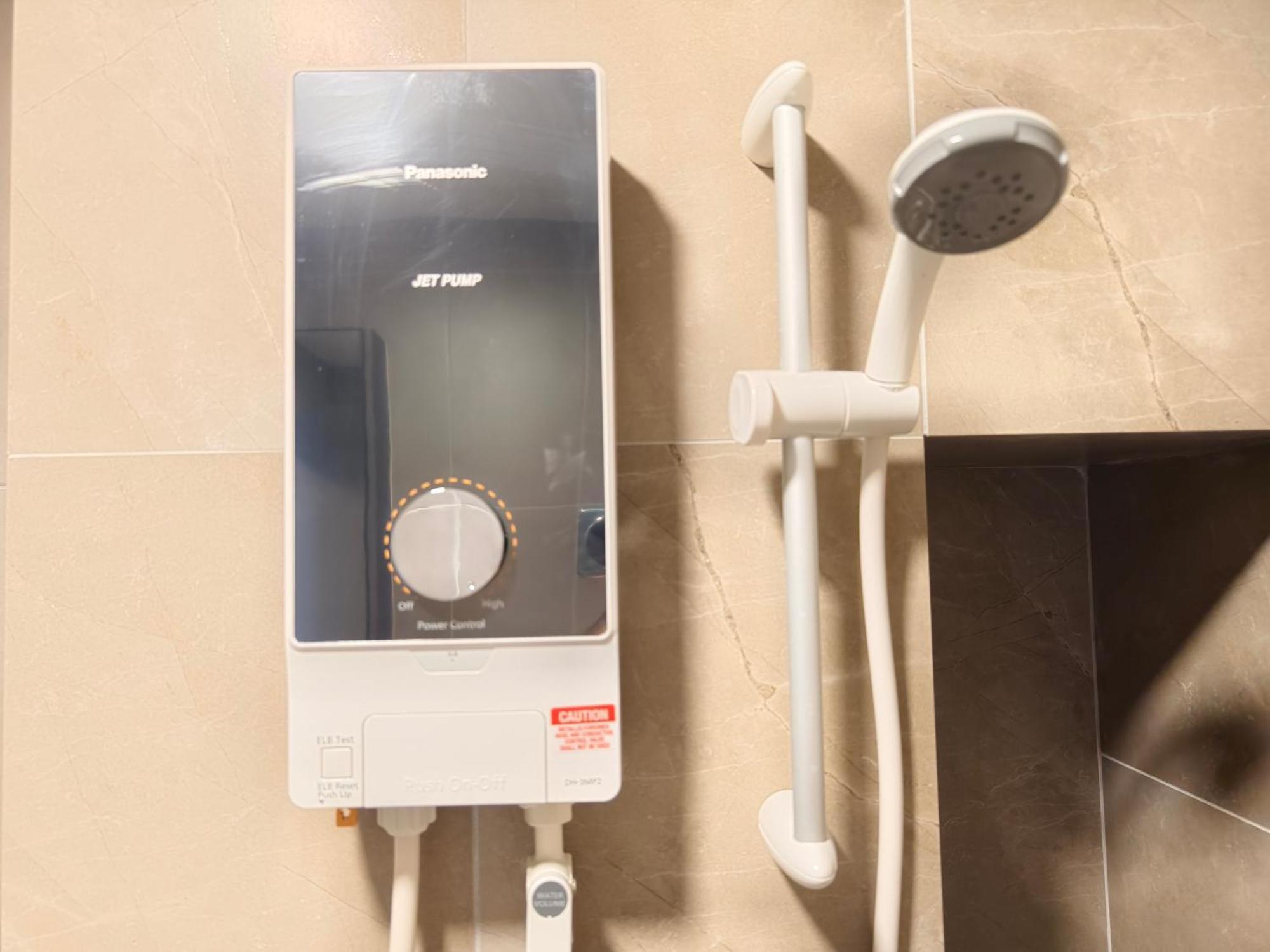 بيتالينغ جايا Mossaz Suites Empire City By Starwood المظهر الخارجي الصورة