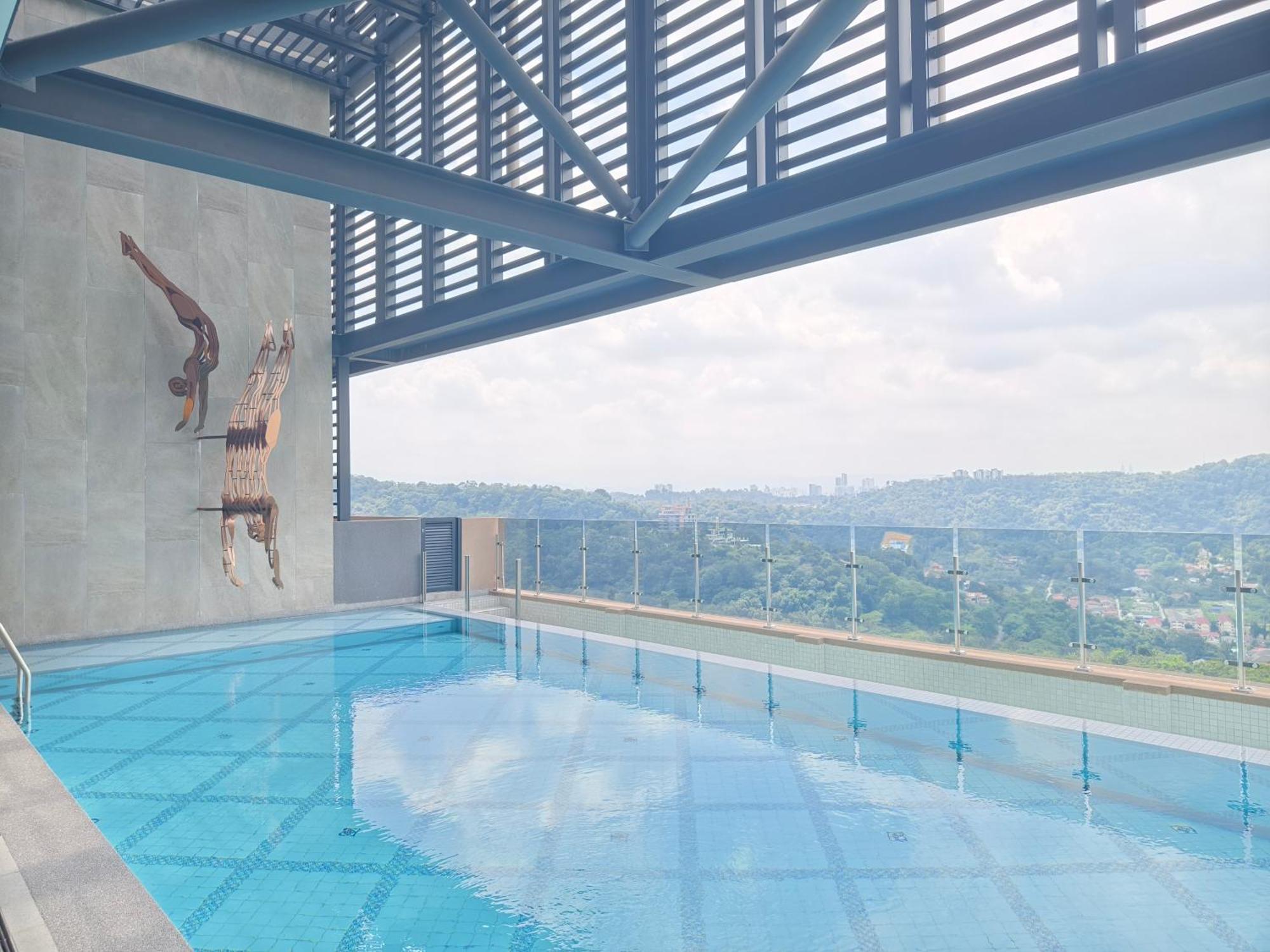بيتالينغ جايا Mossaz Suites Empire City By Starwood المظهر الخارجي الصورة